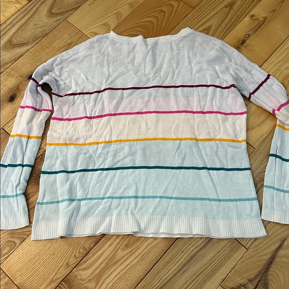 Eric + Lani Colorful Bird Pattern Sweater, Large - Picture 4 of 4